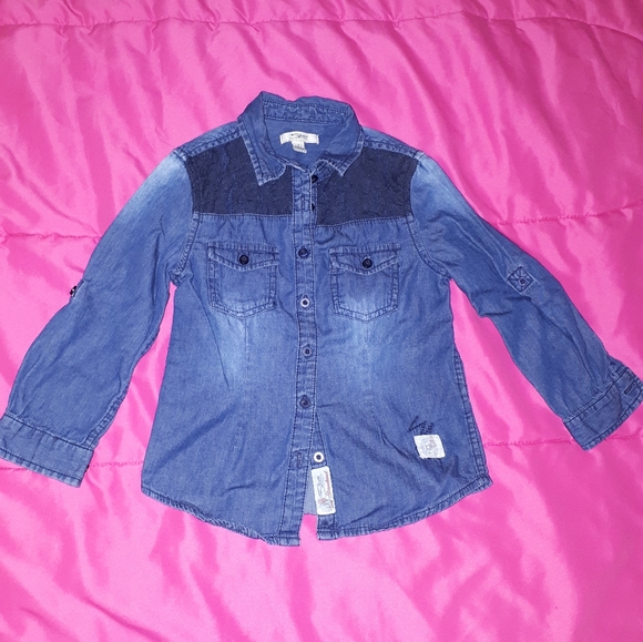 Silver Jeans denim shirt - Picture 1 of 4